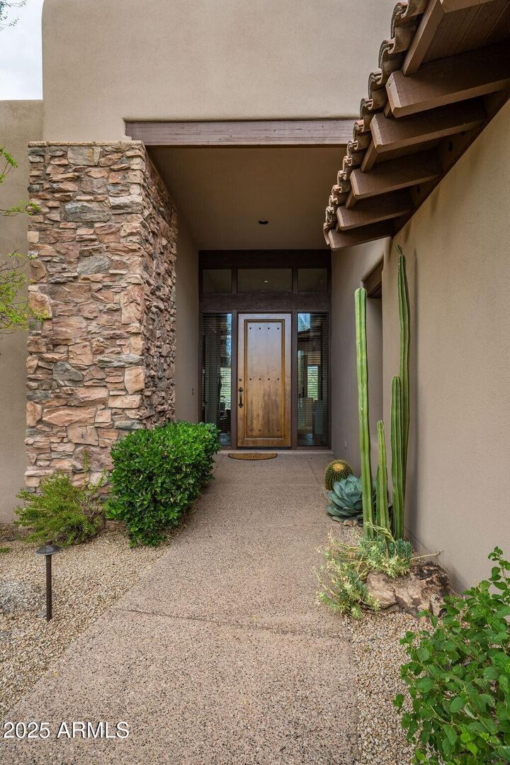 Property Photo:  9916 E Lookout Mountain Drive  AZ 85262 