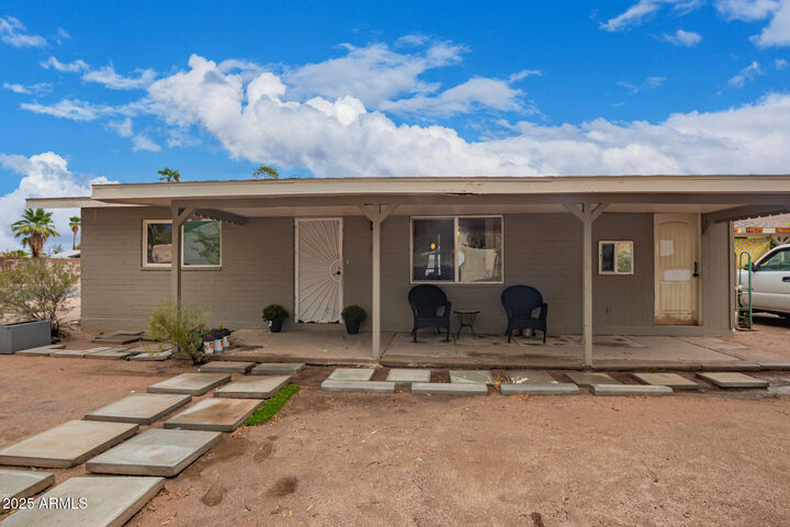35 N 63rd Street  Mesa AZ 85205 photo