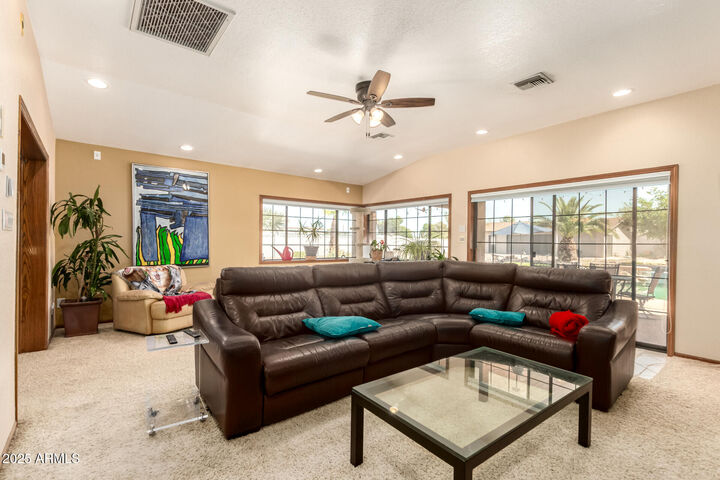 Property Photo: 1687 S Vine Street AZ 85286