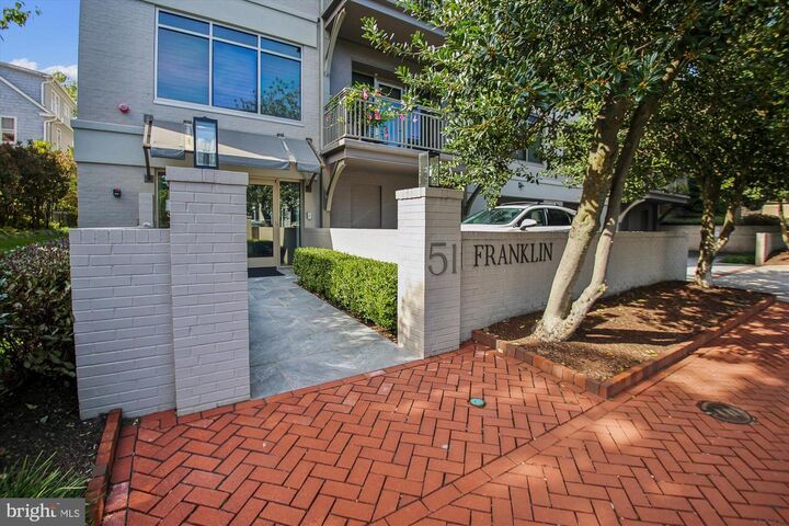 51 Franklin Street  Annapolis MD 21401 photo