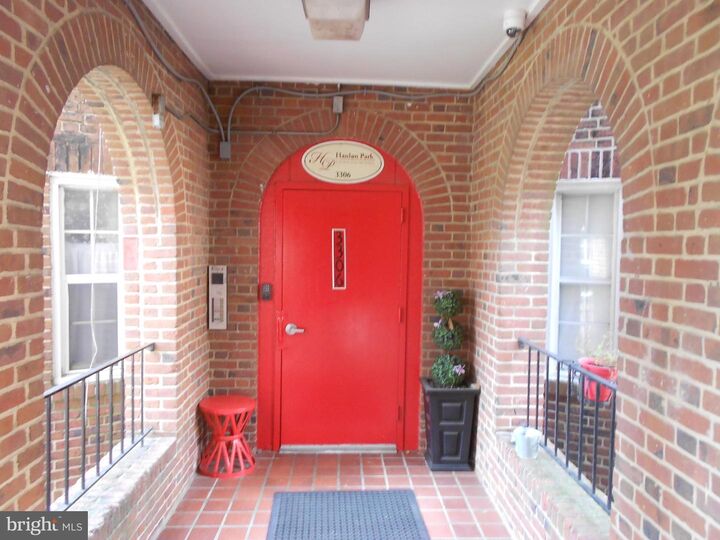 Property Photo: 3306 N Hilton Street 202 MD 21216