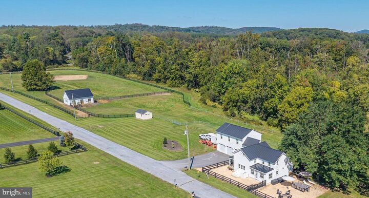 42046 Lamz Place  Leesburg VA 20176 photo