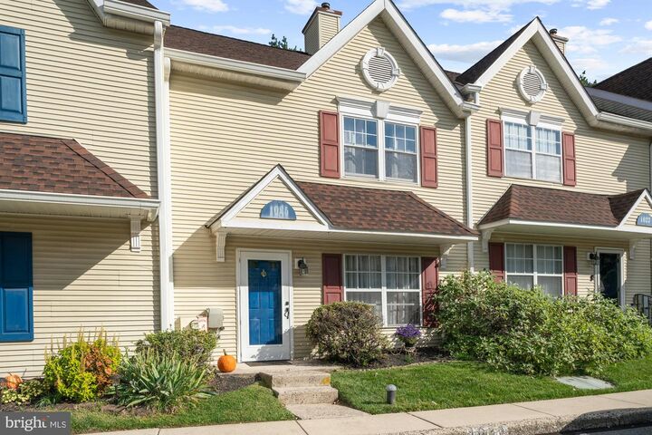 Property Photo:  1025 Davids Run 22  PA 19460 