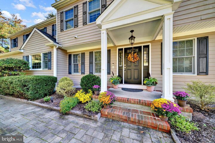 6 Forrest Blend Drive  Titusville NJ 08560 photo