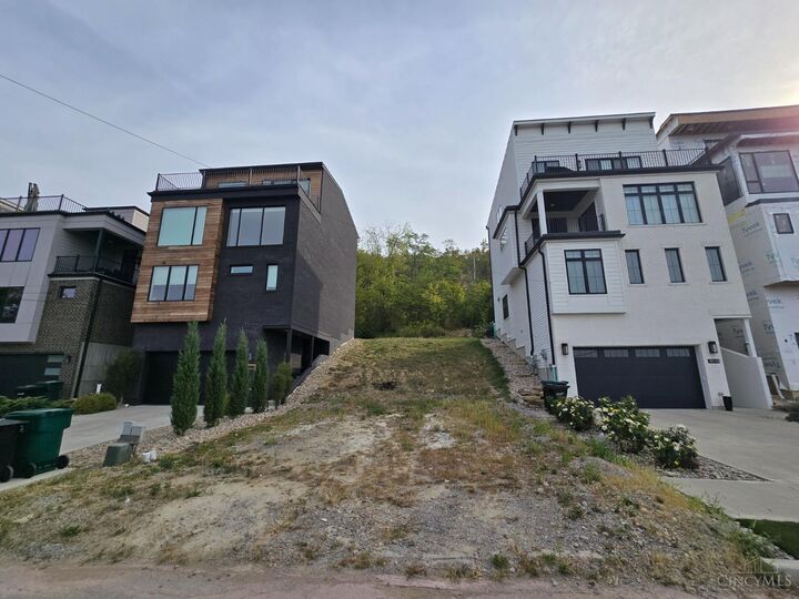 Property Photo:  3942 Feemster Street  OH 45226 