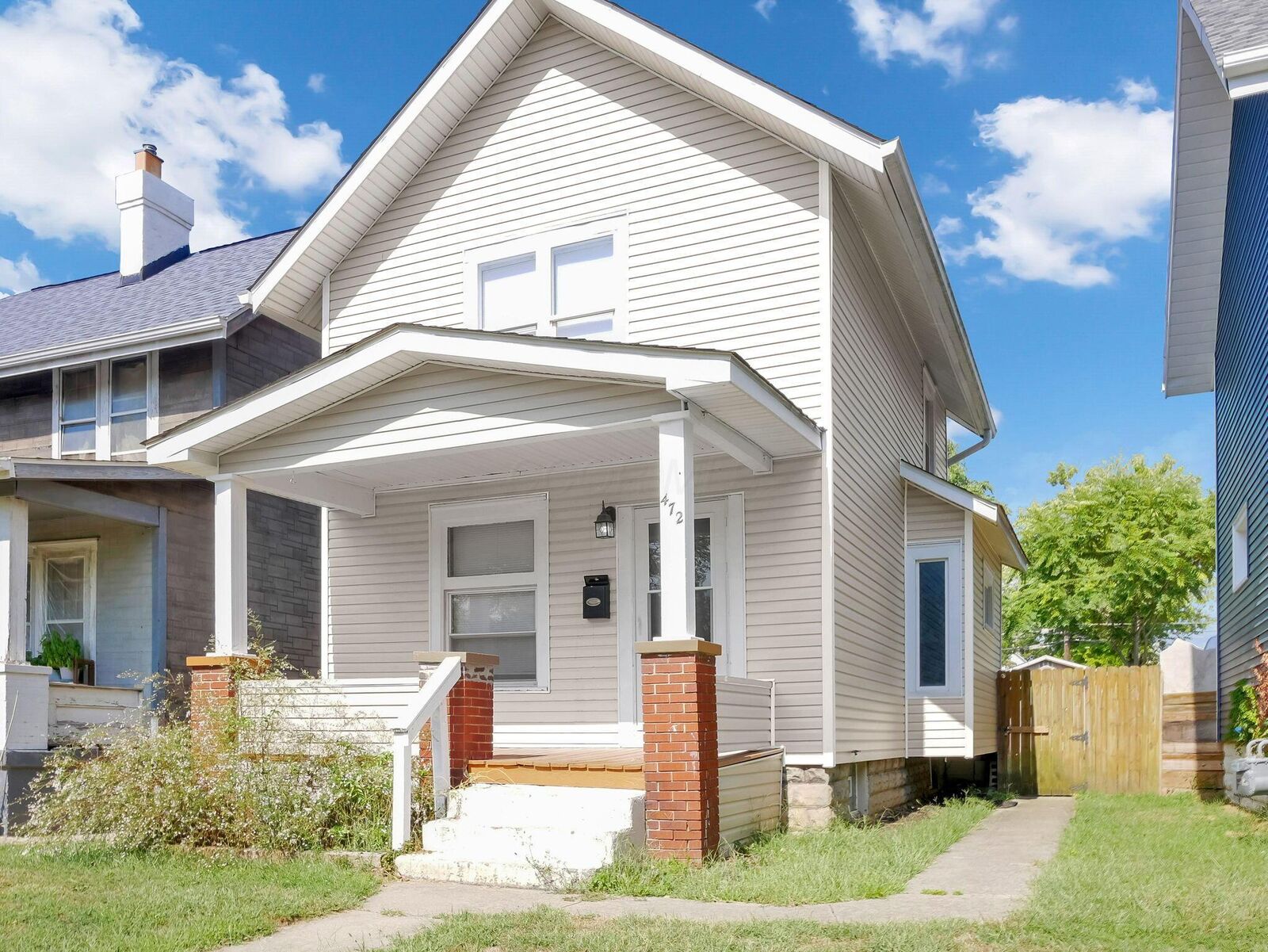 Property Photo:  472 E Hinman Avenue  OH 43207 