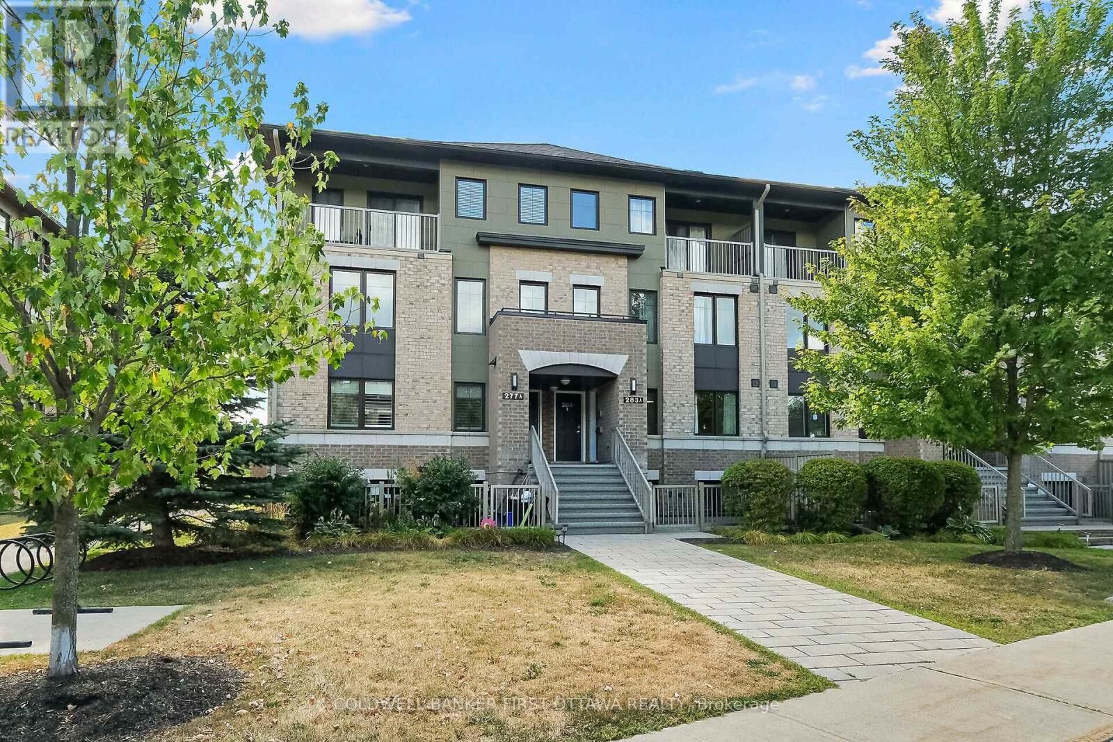 Property Photo:  283 Titanium Private North A  ON K1C 0A5