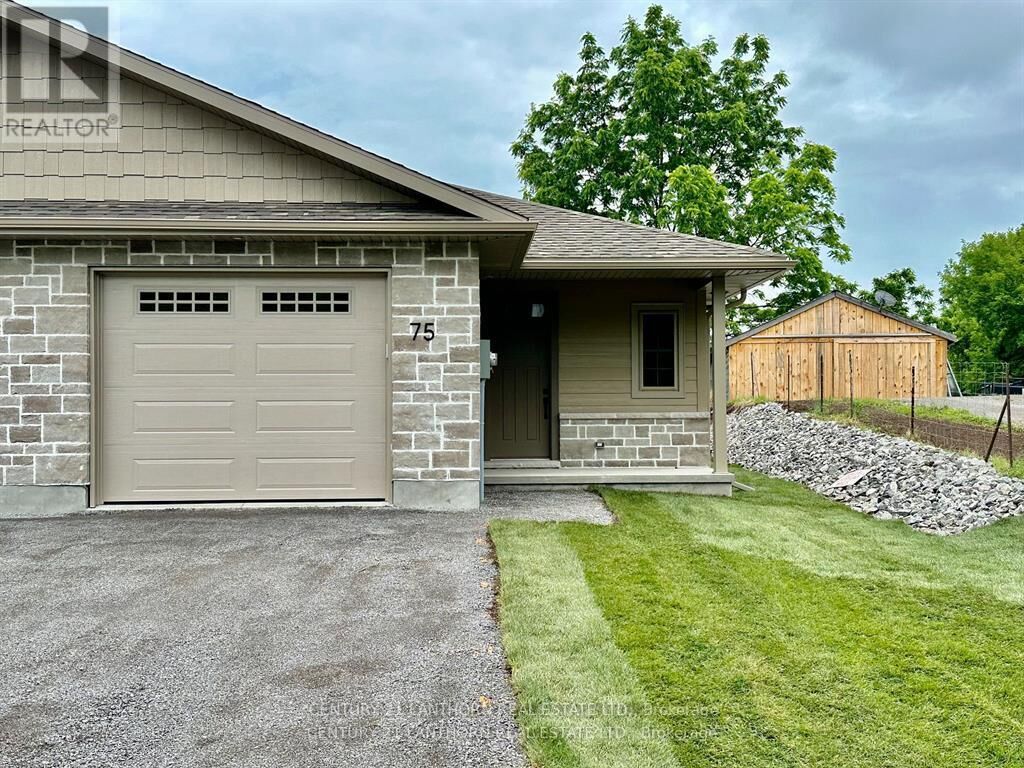Property Photo:  75 Seymour Street West  ON K0K 2K0