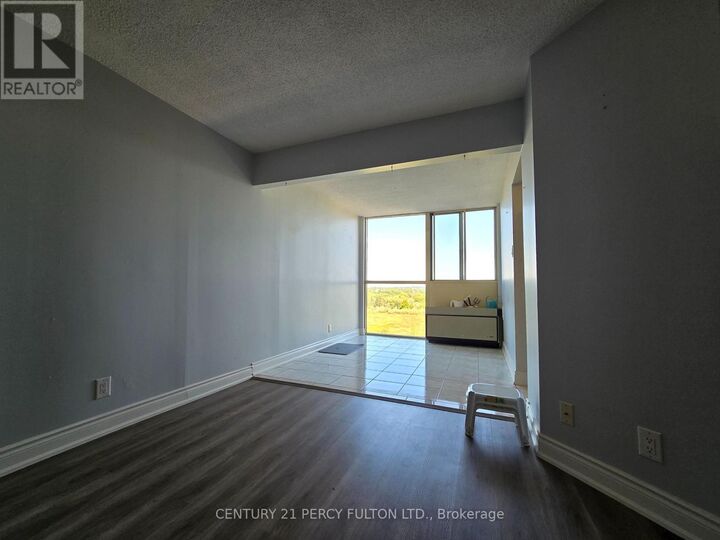Property Photo: 61 Markbrook Lane 1103 ON M9V 5E7