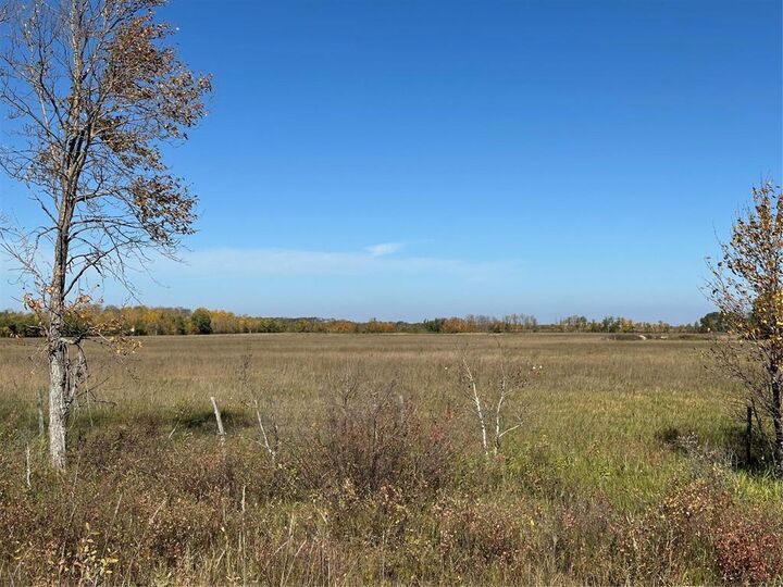 Property Photo:  120 66009 Road North  MB R0H 0A0 