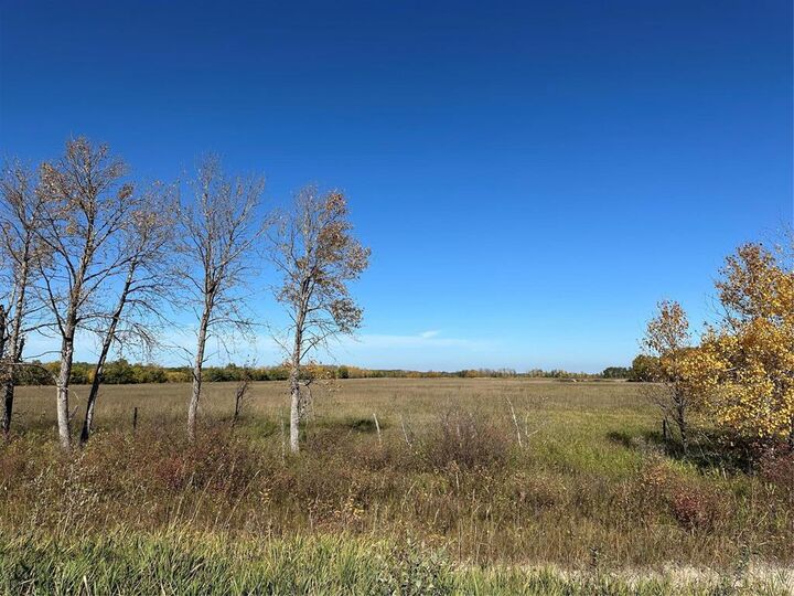 Property Photo: 120 66009 Road North MB R0H 0A0