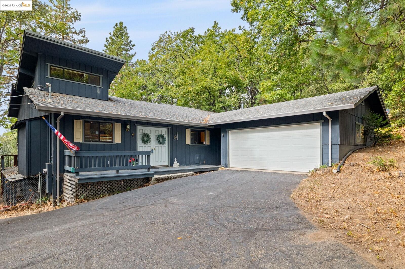 Property Photo:  19110 Huron Dr  CA 95383