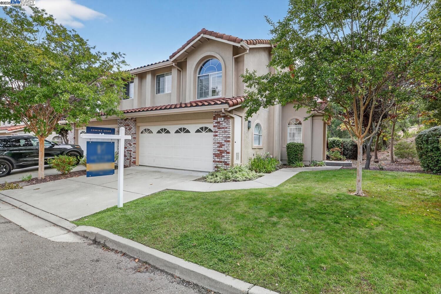 Property Photo:  214 Bellflower Dr  CA 94582 