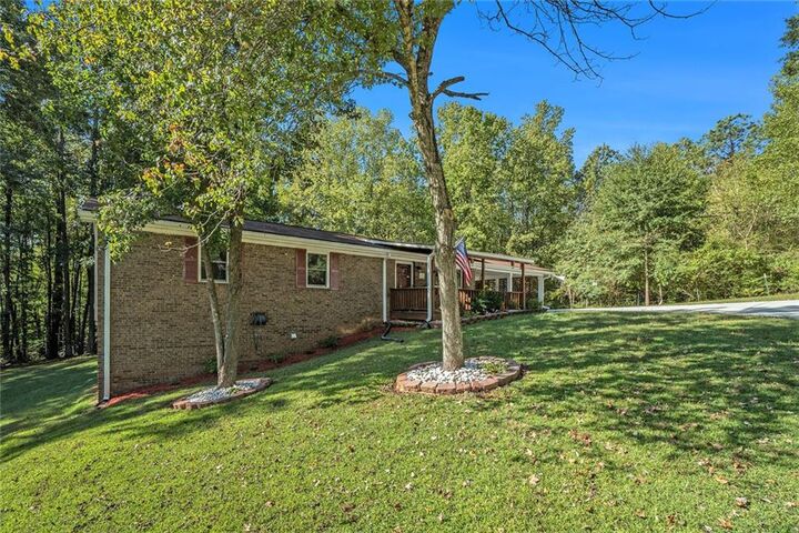 Property Photo:  3075 Tara Woods Drive  GA 30135 