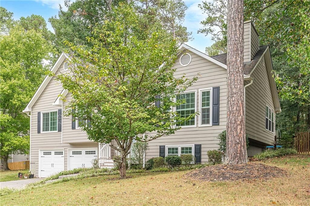 Property Photo:  135 Boones Ridge Parkway SE  GA 30102 
