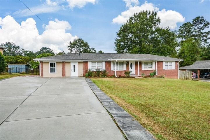 Property Photo:  2331 Weslan Drive  GA 30106 