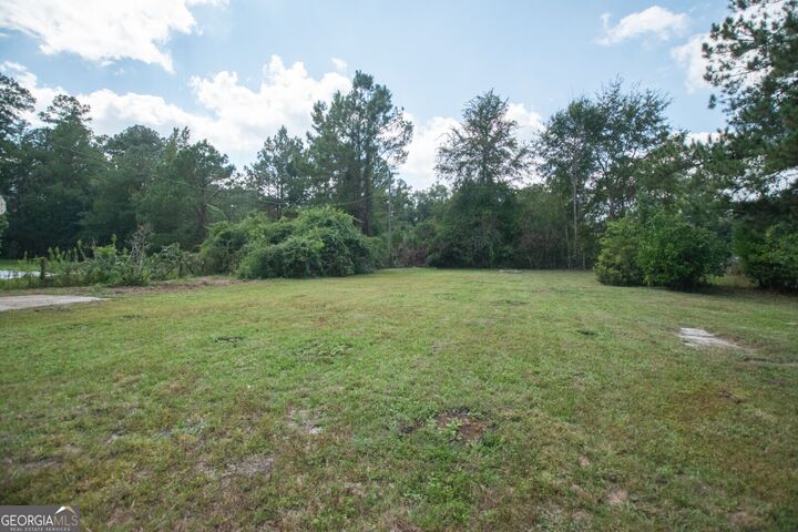 Property Photo:  104 Cox Road  GA 31548 