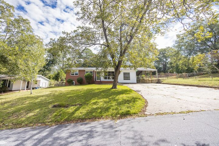 Property Photo:  1536 Edgechester Avenue  GA 31907