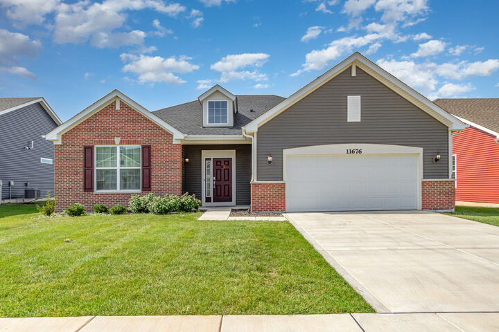 11676 Thomas Street  Crown Point IN 46307 photo