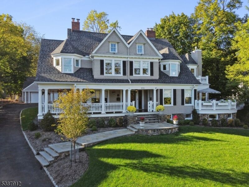 Property Photo: 372 Up Mountain Avenue NJ 07043