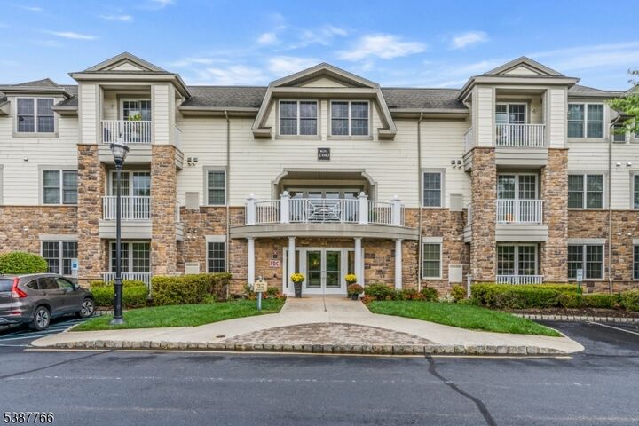 259 Victoria Drive  Bridgewater Twp. NJ 08807 photo