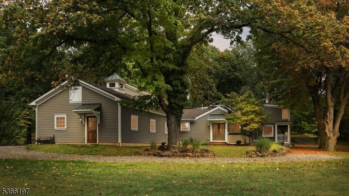 Property Photo:  35 Woodledge Rd  NJ 07069 