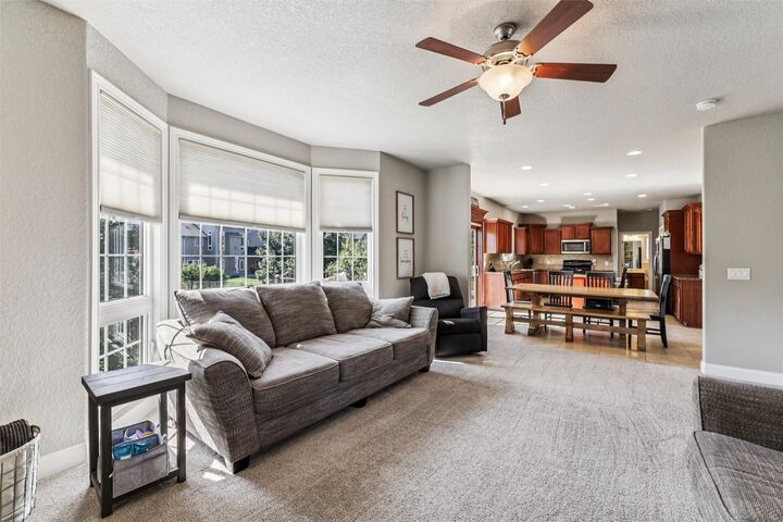 Property Photo: 403 NE Hanover Court IA 50021