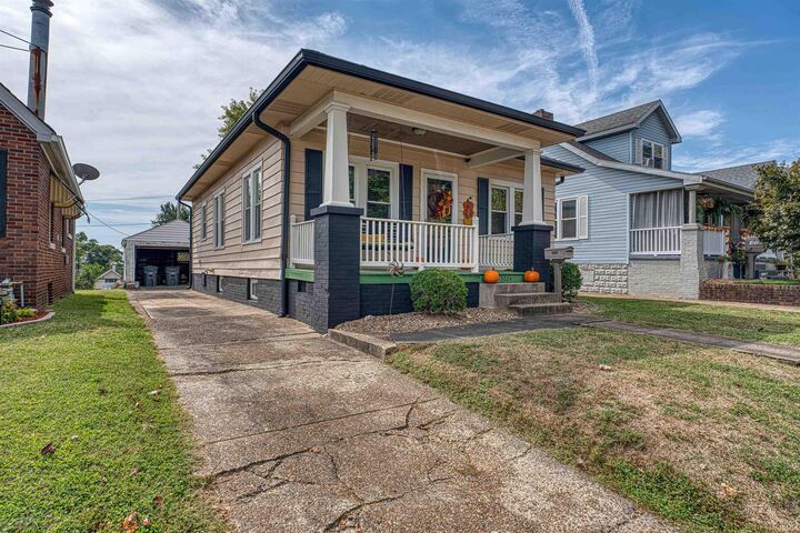Property Photo:  3004 W Michigan Street  IN 47712 