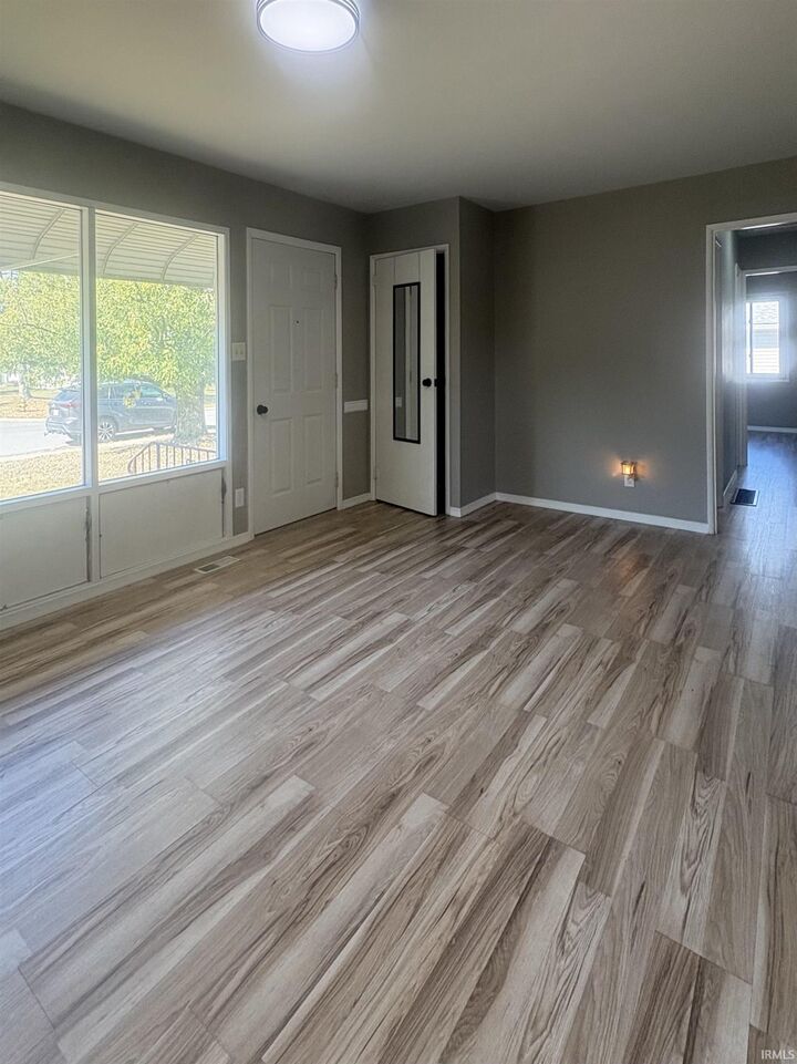 Property Photo: 409 Corwin Lane IN 46816-1024