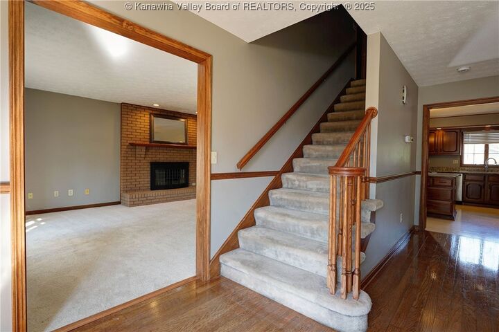 Property Photo:  107 Gladewood Lane  WV 25526 