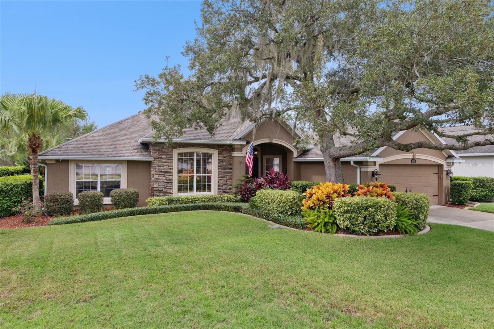 Property Photo:  236 Hazeltine Drive  FL 32713 