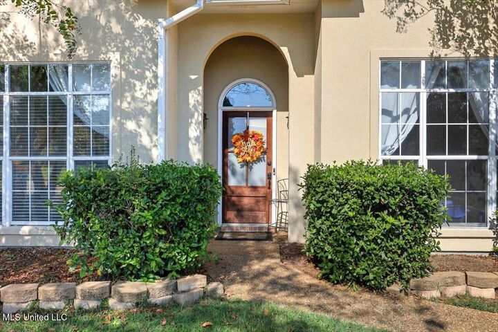 Property Photo:  345 Avalon Way  MS 39047 