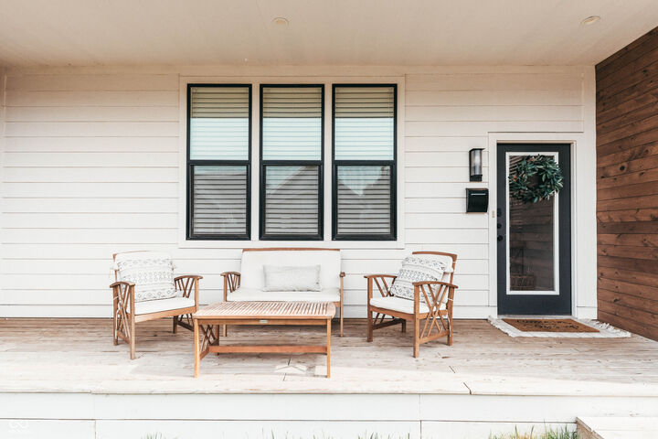 Property Photo:  826 E Minnesota Street  IN 46203 