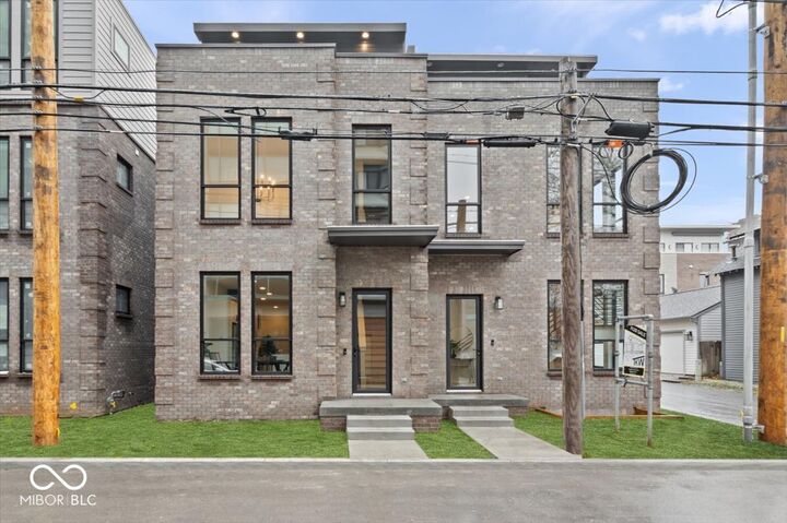 Property Photo:  513 Leon Street  IN 46204 