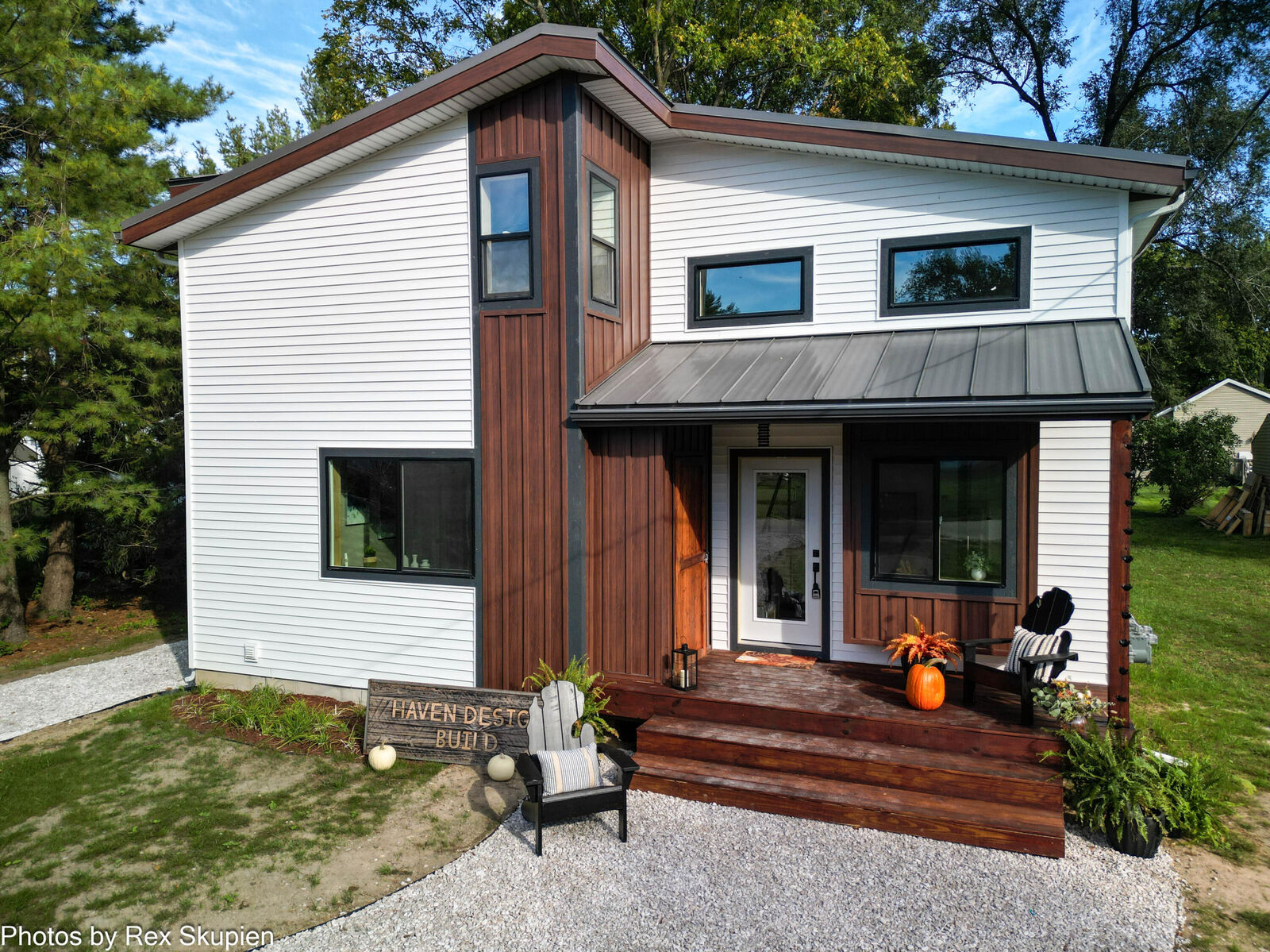 Property Photo: 151 &Amp 153 Clark Street MI 49327
