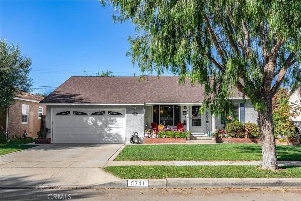 Property Photo:  5341 East Lanai Street  CA 90808 