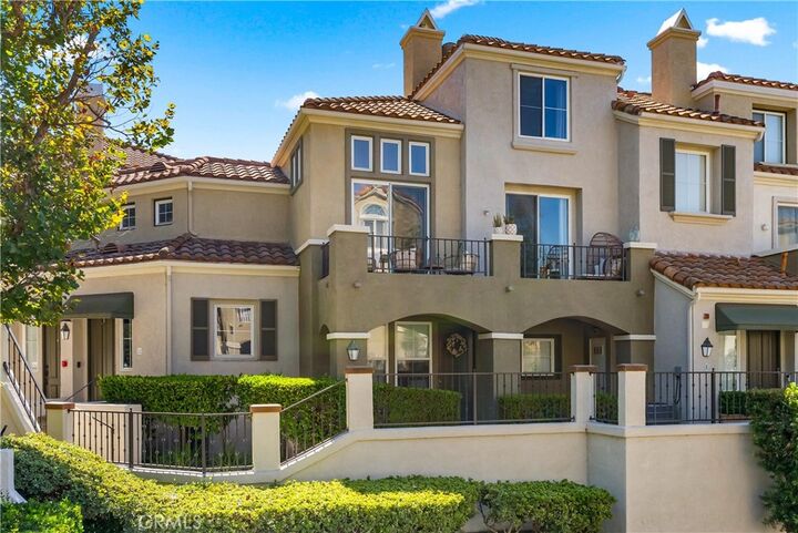 Property Photo:  12 Via Cordoba  CA 92688 