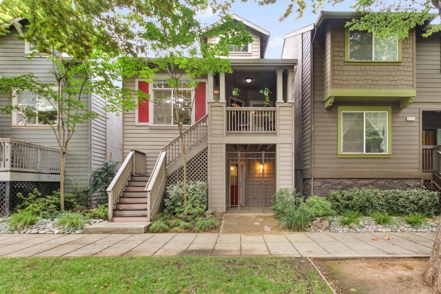 Property Photo: 1205 Q Street CA 95811