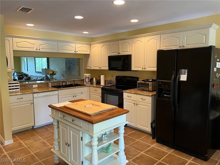 Property Photo:  1120 Sarah Jean Circle B204  FL 34110 