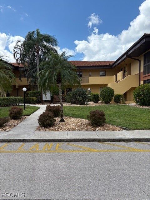 Property Photo:  6150 Whiskey Creek Drive  FL 33919 