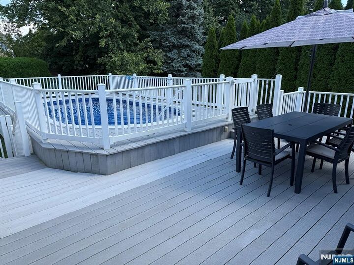 Property Photo:  15-18 Everett Terrace  NJ 07410 