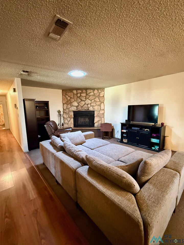 Property Photo:  1602 W Mann Avenue  NM 88210 