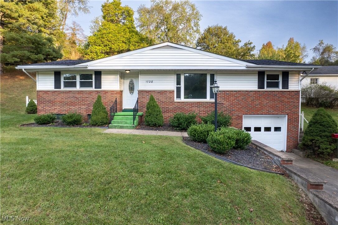Property Photo: 1728 Rosemar Road WV 26105