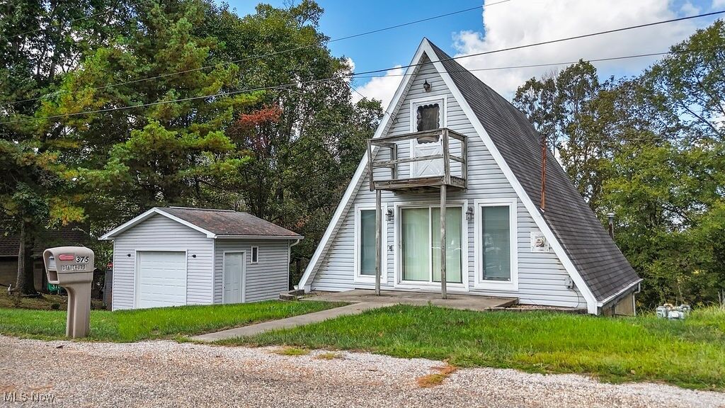 Property Photo:  375 Belavista Drive  OH 45750 