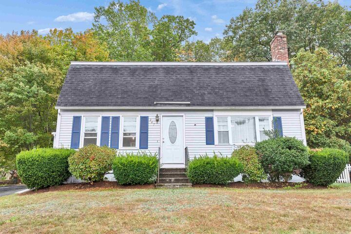 Property Photo:  247 Patricia Lane  NH 03104 