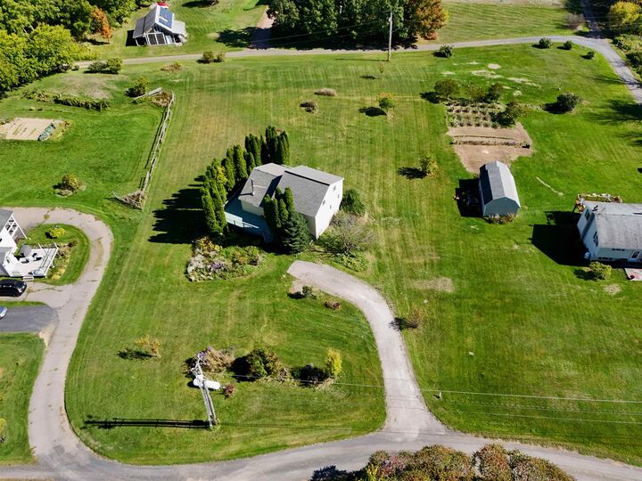 Property Photo: 4 Sandbar Heights Drive VT 05486