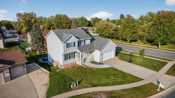 Property Photo:  707 Tee Green Court NE  MN 55976 