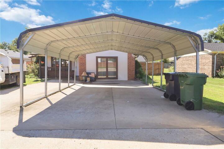 Property Photo:  3506 W Olive Street  AR 72756 