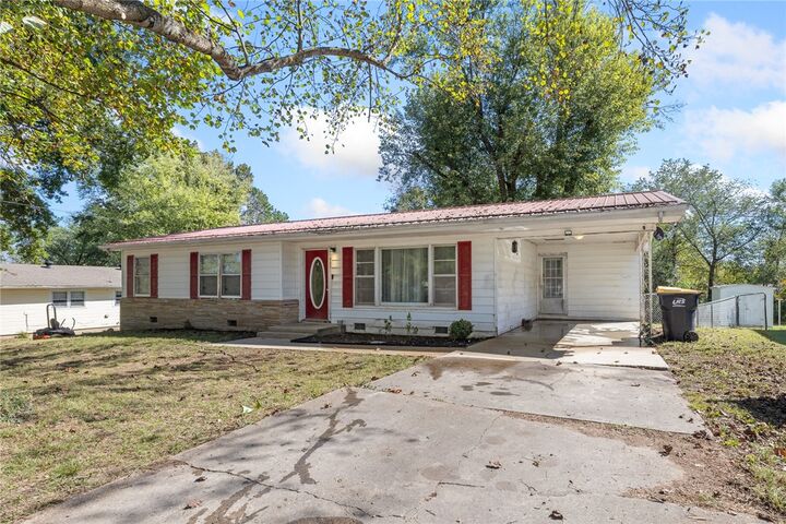 907 S Clifford Street  Harrison AR 72601 photo