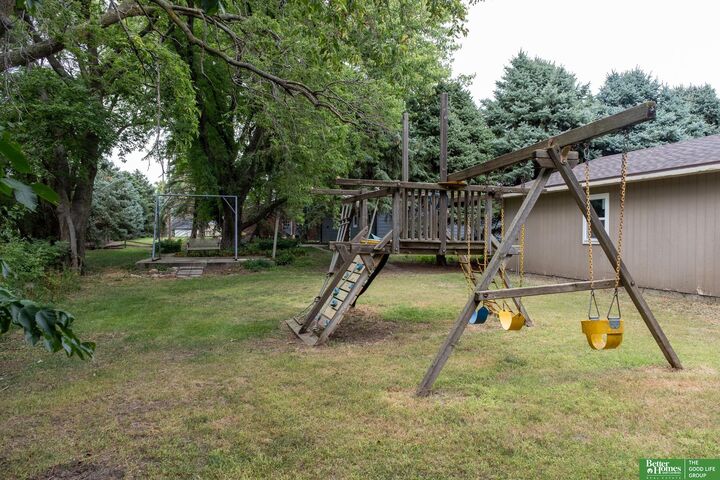 Property Photo:  1181 10th Street  NE 68371-0000 